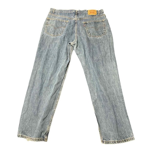 Levis 550 Jeans Mens 42x30 Blue Denim Relaxed Fit Tapered Leg Light Wash Zip Fly - Picture 2 of 10